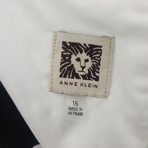 Anne Klein Dress - Picture 3 of 6